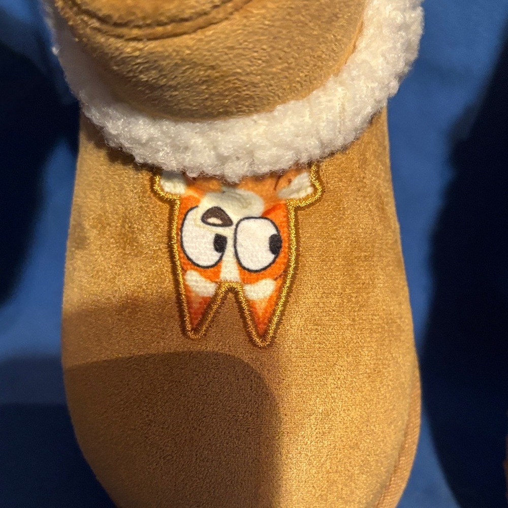 Bluey Kids Cozy fuzzy-Lined boots - Picture 3 of 6